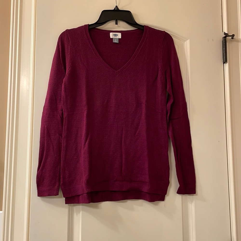 Old Navy sweater